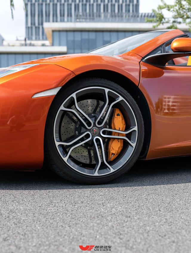 McLaren McLaren 12C