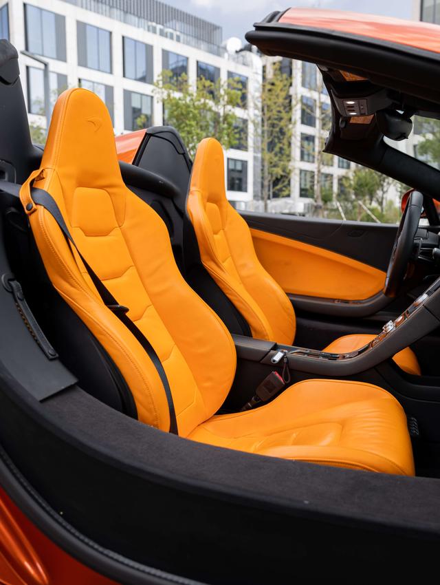 McLaren McLaren 12C