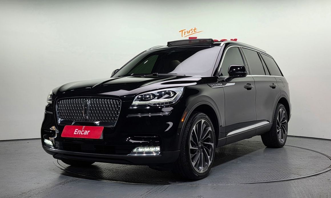 Lincoln Aviator