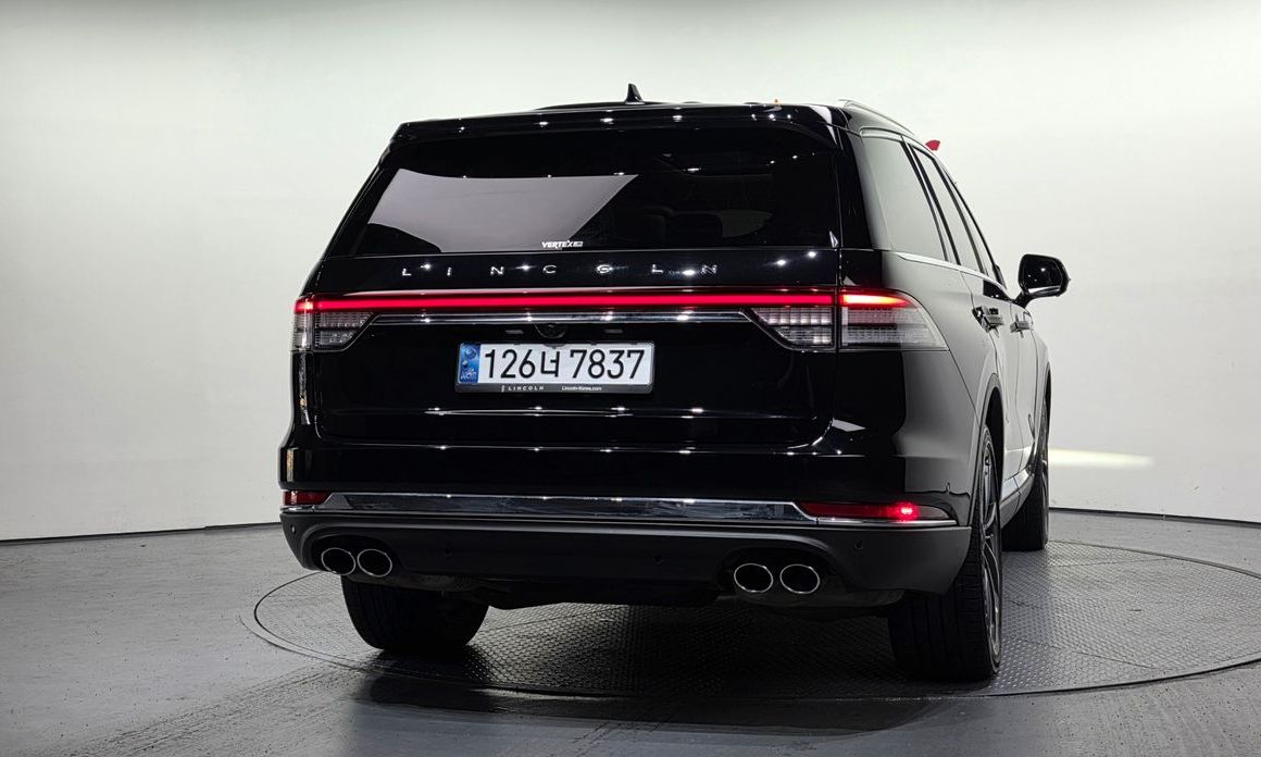 Lincoln Aviator