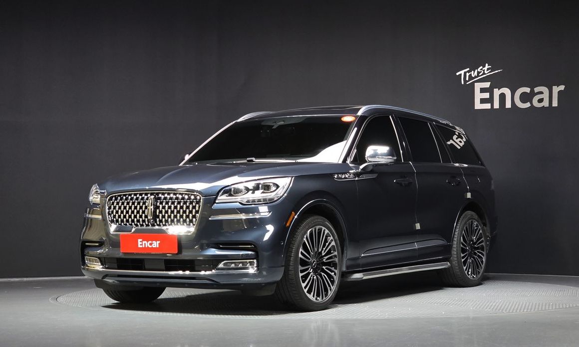 Lincoln Aviator