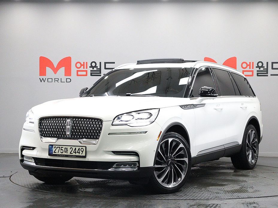 Lincoln Aviator