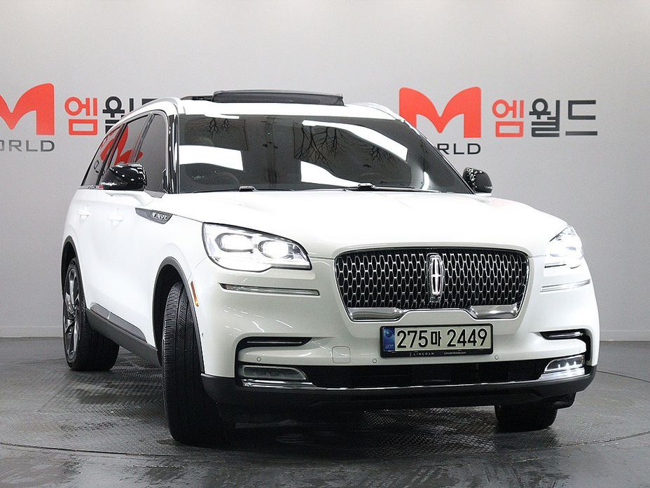 Lincoln Aviator