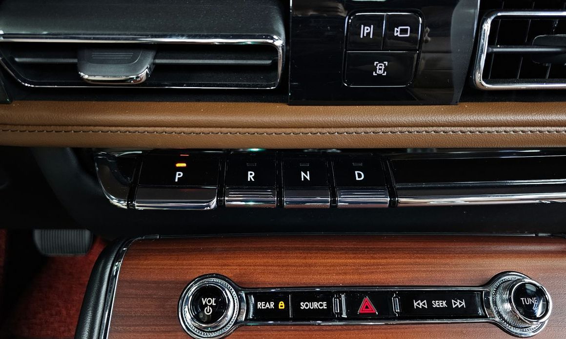 Lincoln Aviator