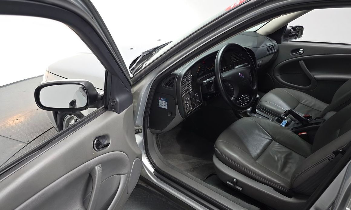 Saab 9-5