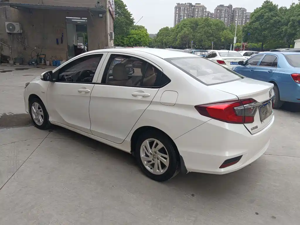 Honda Greiz