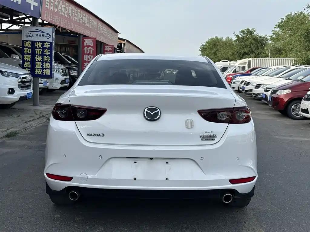 Mazda 3 Axela