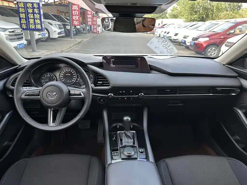Mazda 3 Axela