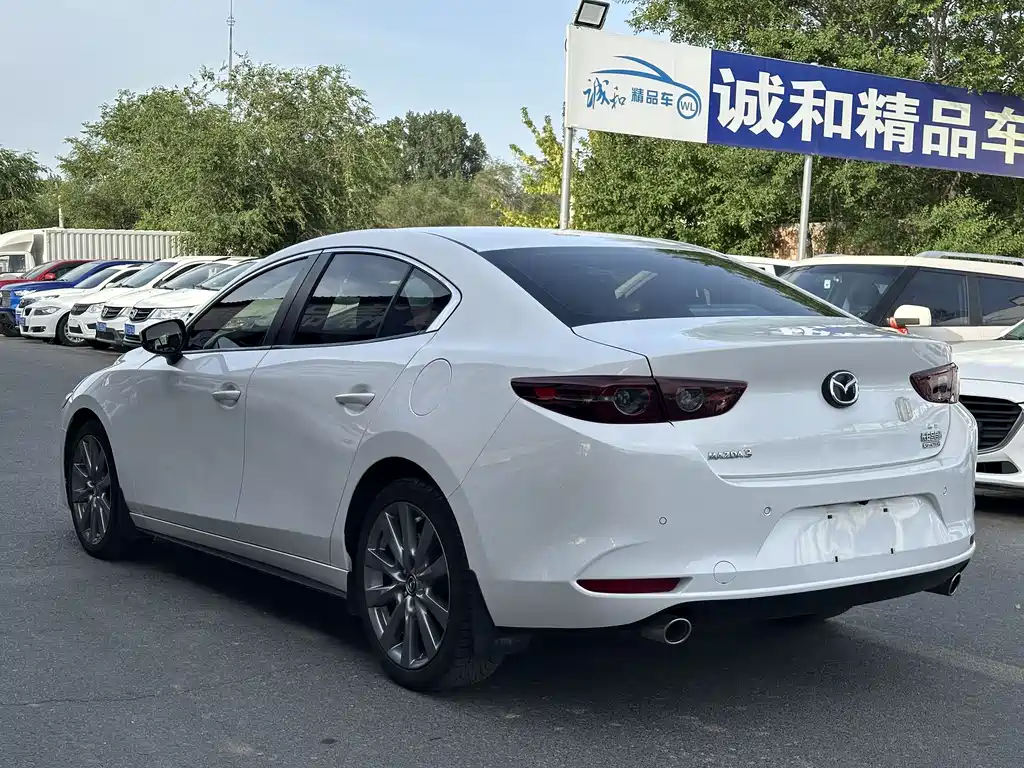 Mazda 3 Axela