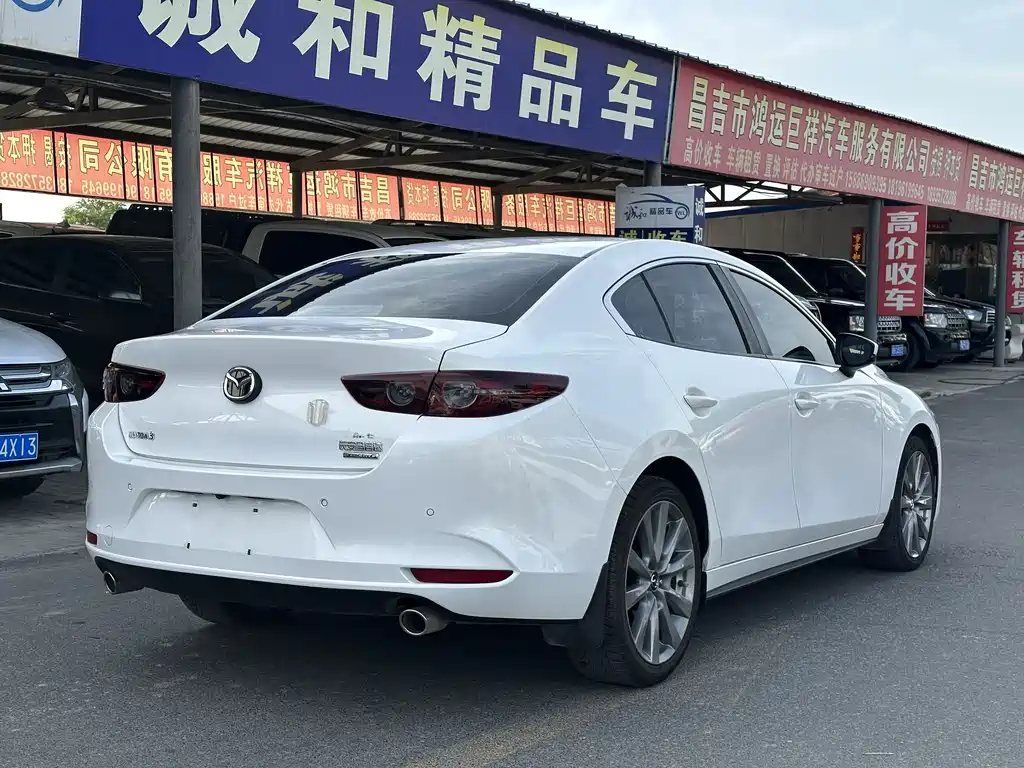 Mazda 3 Axela