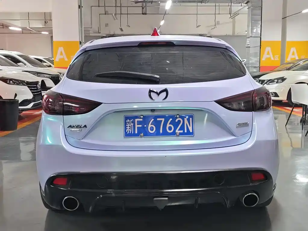Mazda 3 Axela
