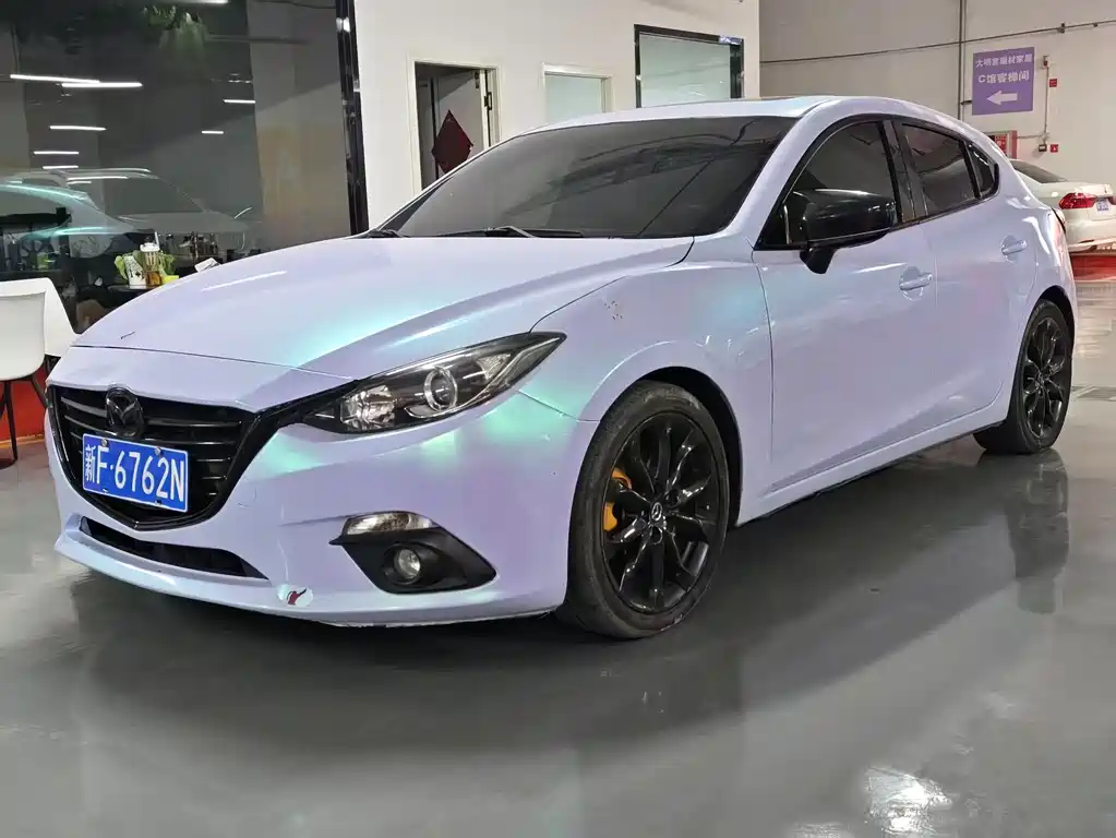 Mazda 3 Axela