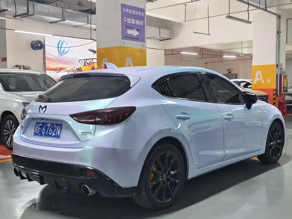 Mazda 3 Axela