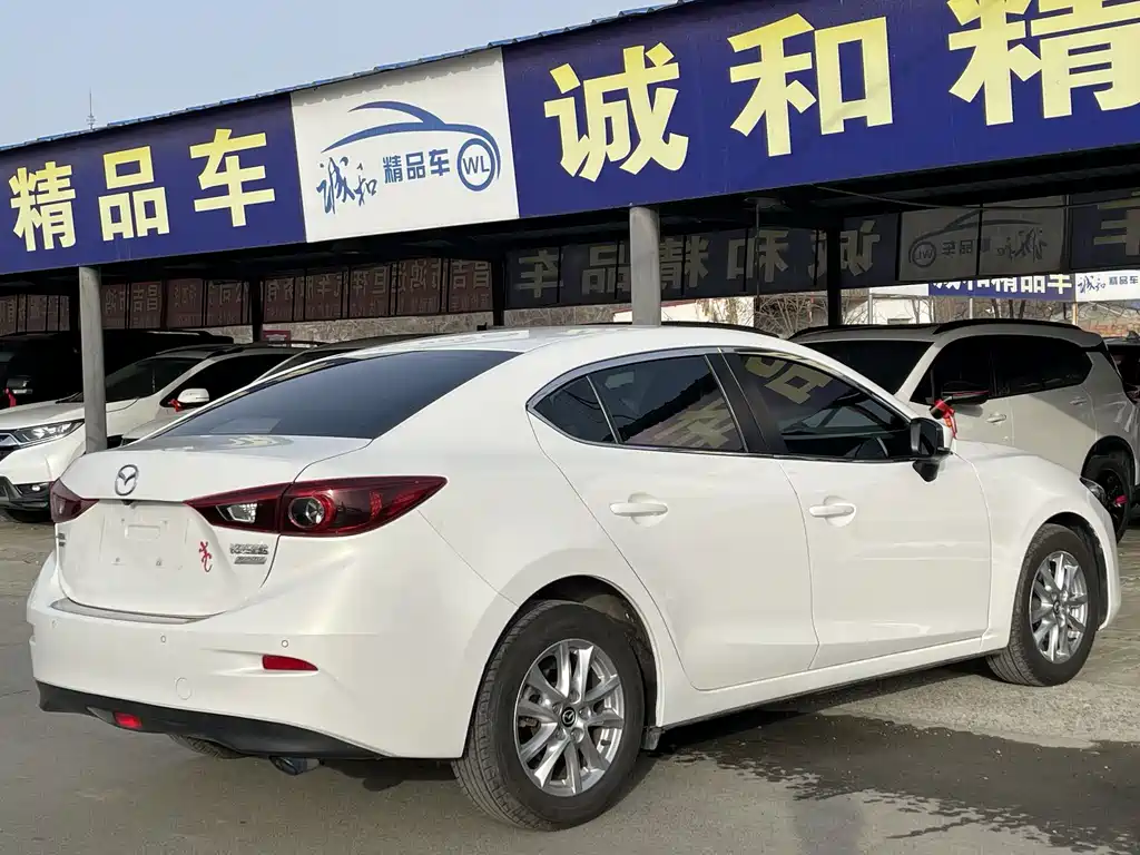 Mazda 3 Axela