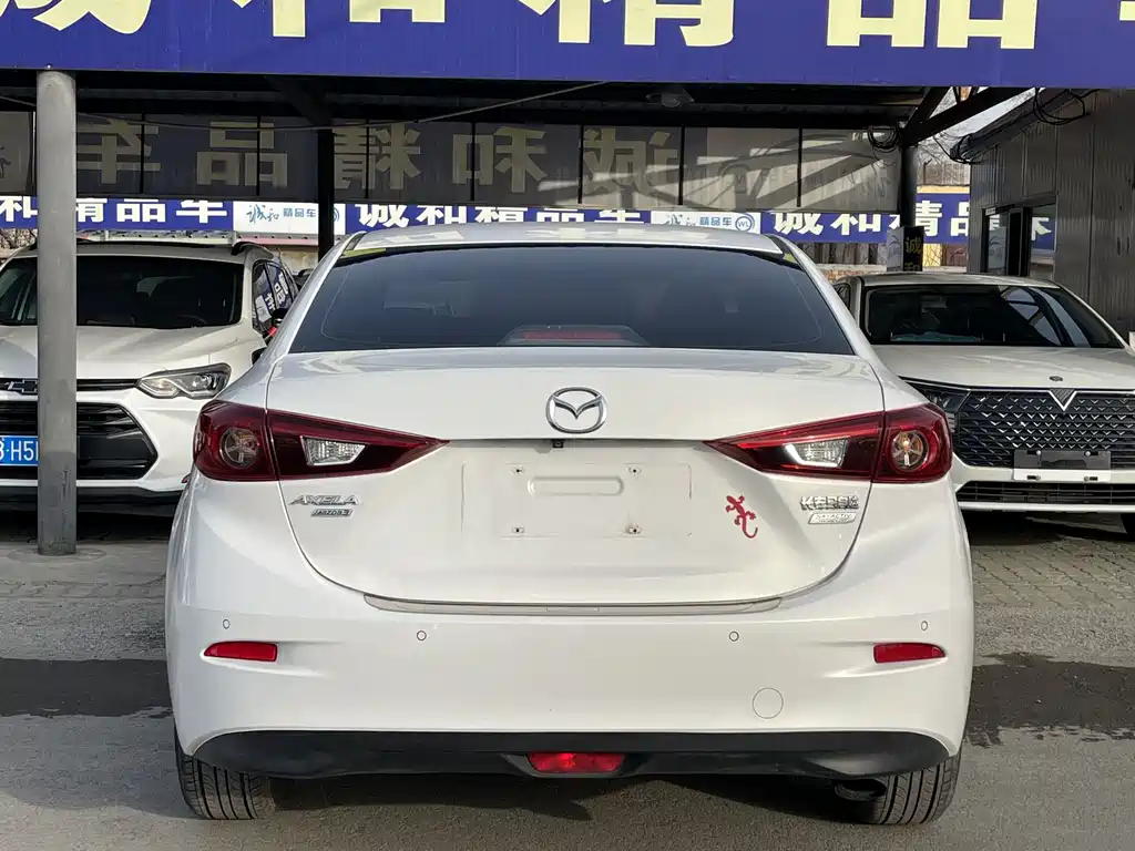 Mazda 3 Axela