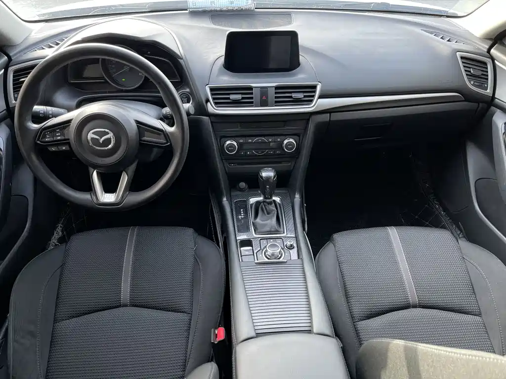 Mazda 3 Axela