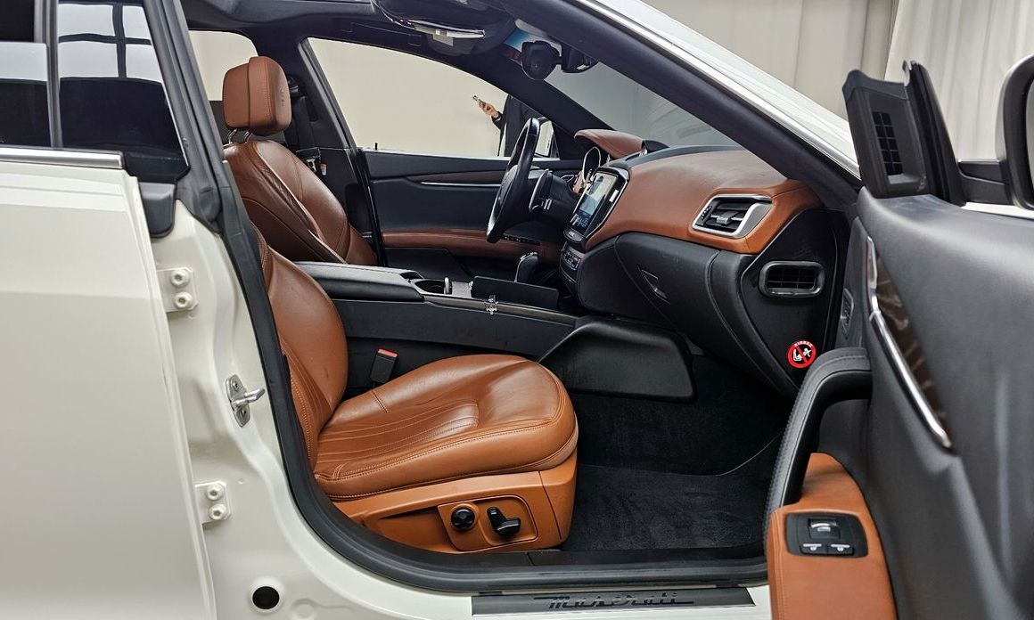 Maserati Ghibli