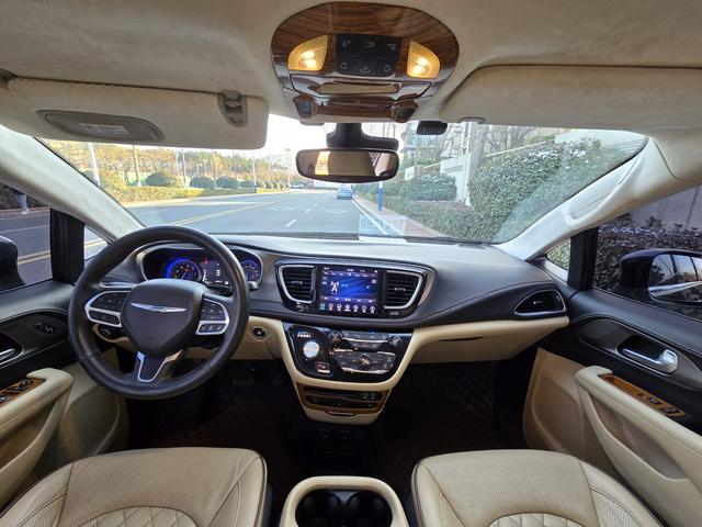 Chrysler Grand Voyager (Import)