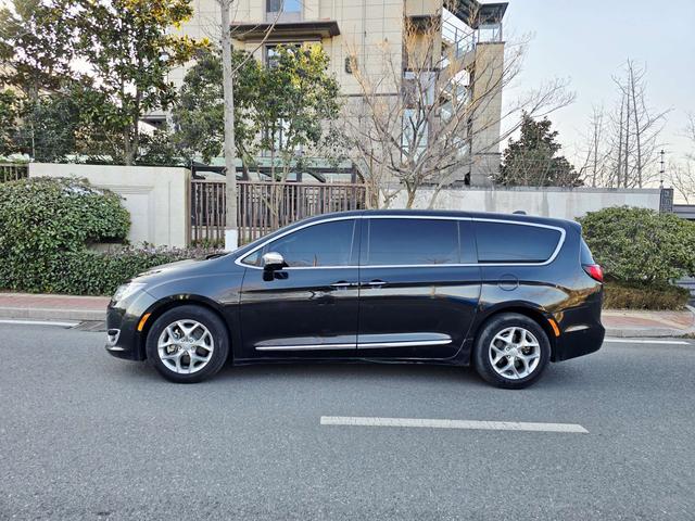 Chrysler Grand Voyager (Import)