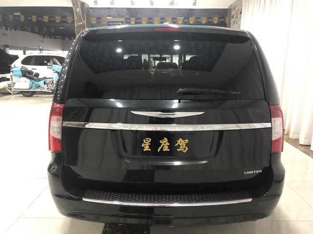 Chrysler Grand Voyager (Import)