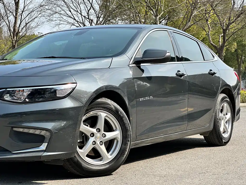 Chevrolet Malibu XL