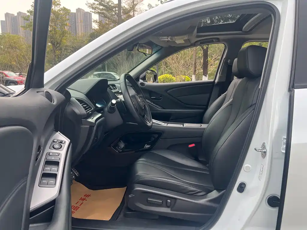 Acura CDX