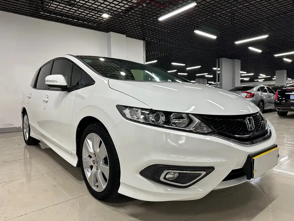 Honda Jade