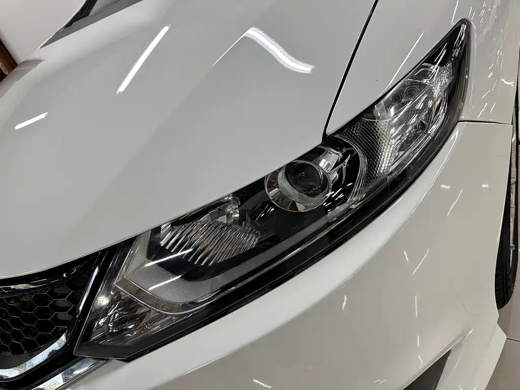 Honda Jade