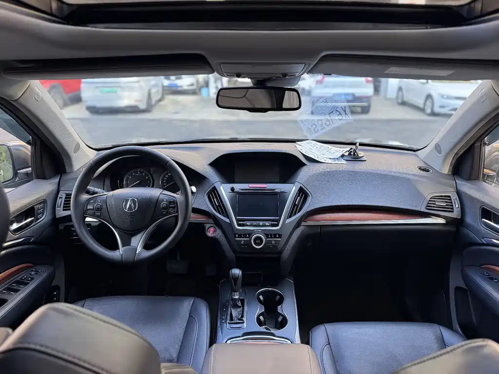 Acura MDX