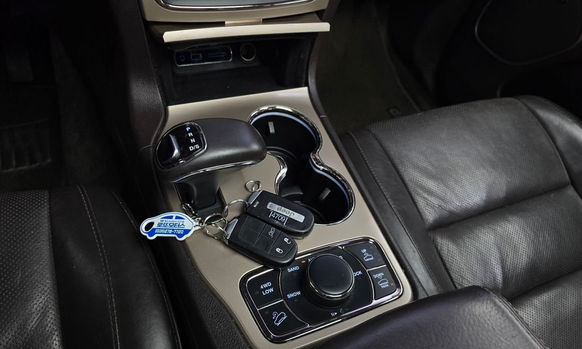 Jeep Cherokee
