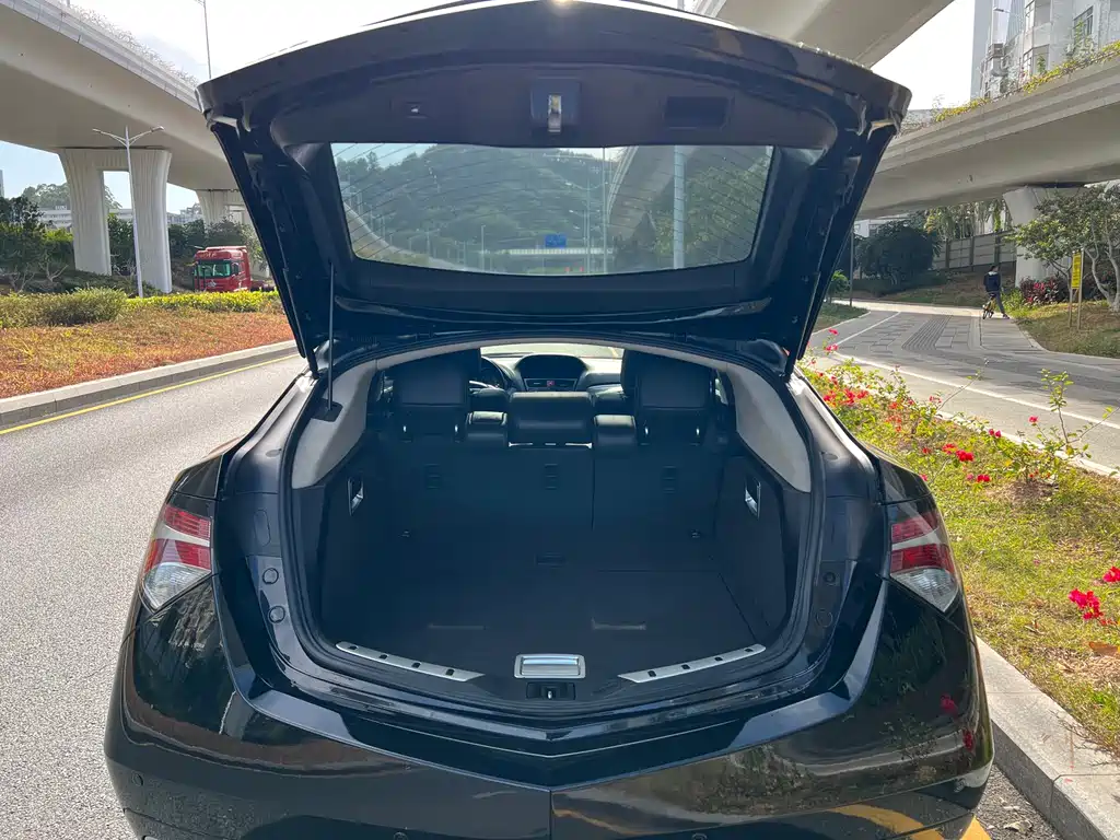 Acura ZDX
