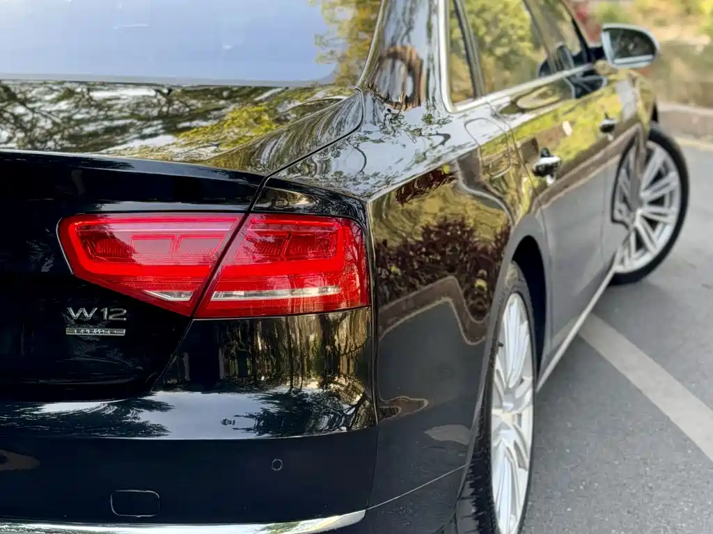 Audi A8