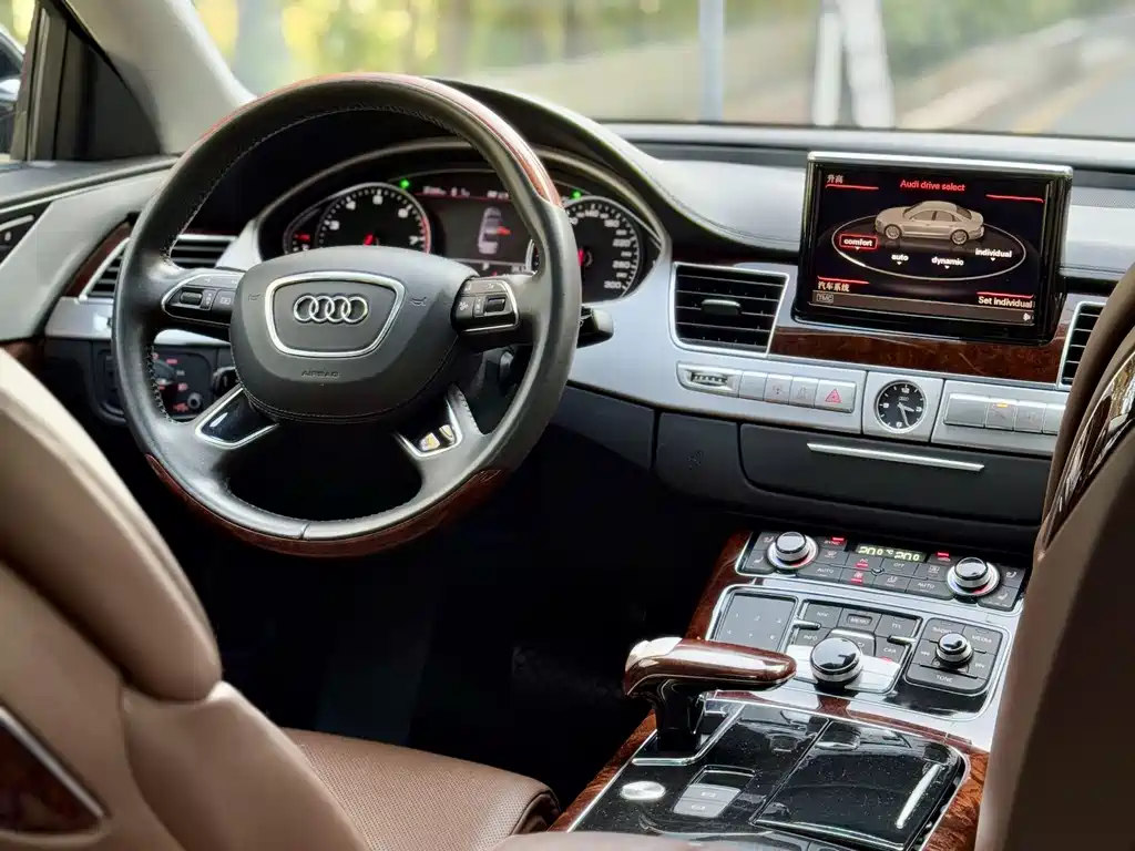 Audi A8