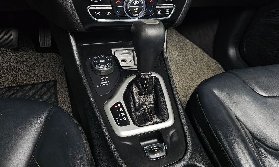 Jeep Cherokee