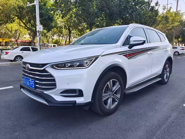 BYD Tang