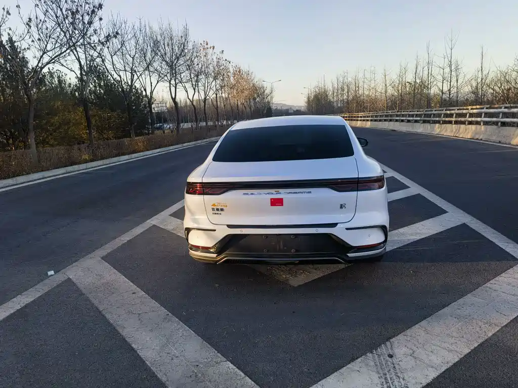 BYD Han