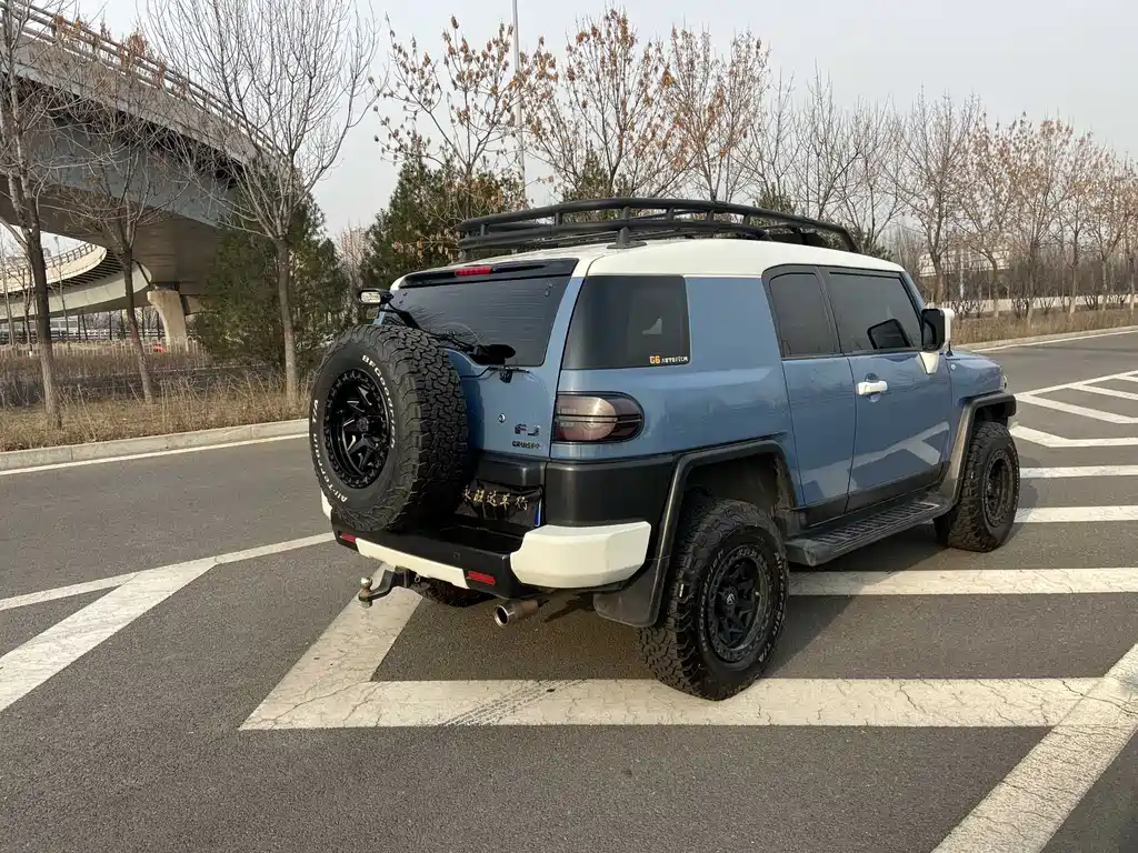 Toyota FJ Cruiser