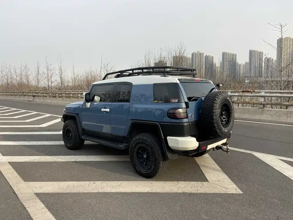 Toyota FJ Cruiser