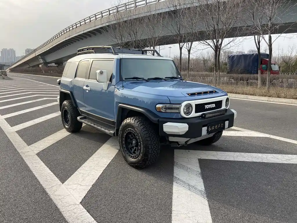 Toyota FJ Cruiser