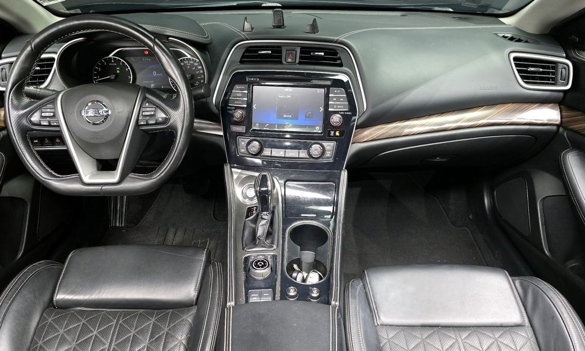 Nissan Maxima
