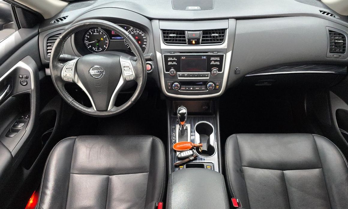 Nissan Altima