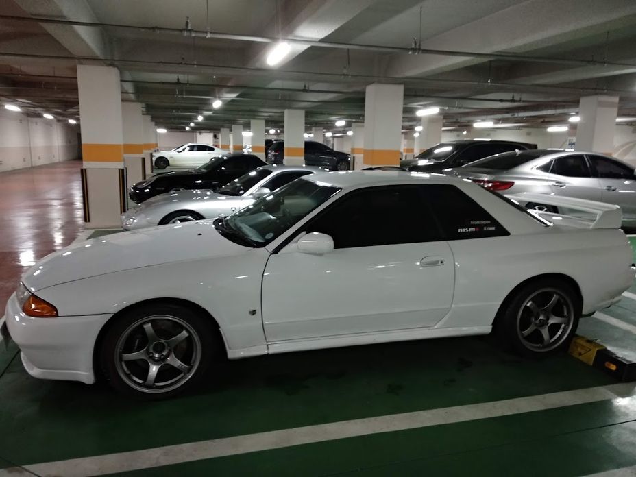 Nissan Skyline