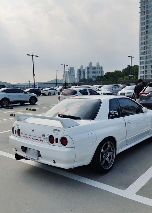 Nissan Skyline