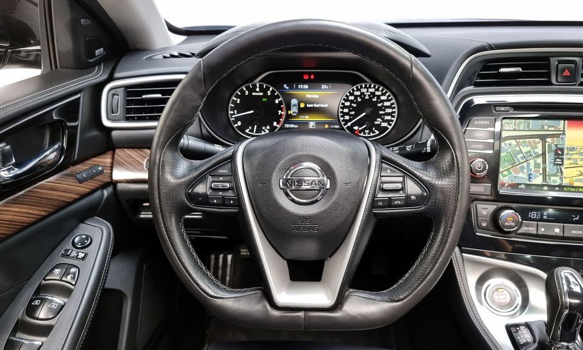 Nissan Maxima