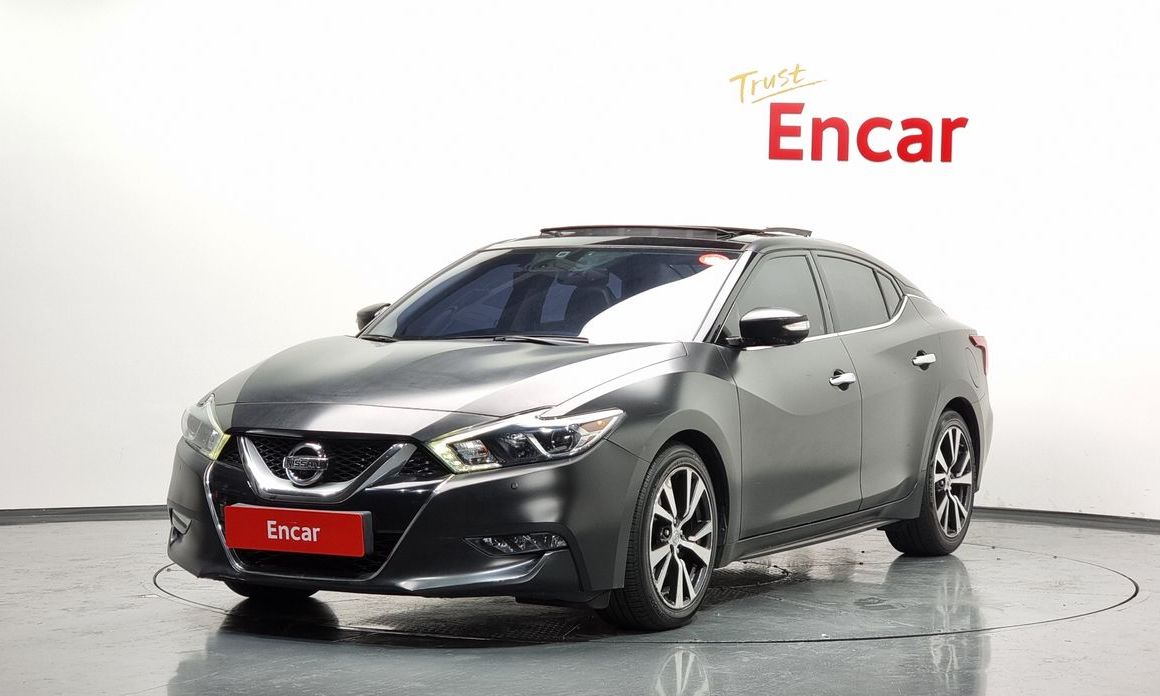 Nissan Maxima