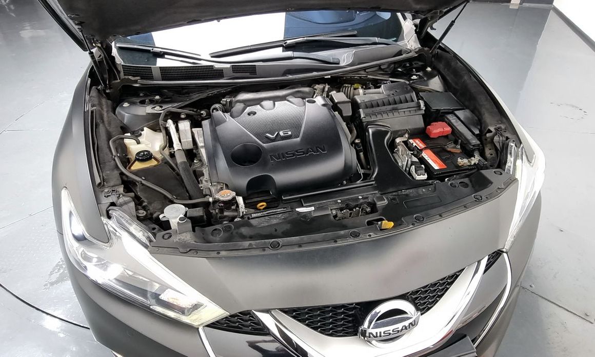 Nissan Maxima