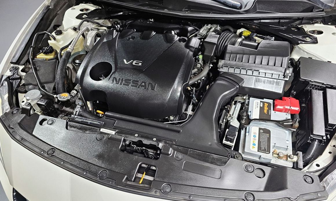 Nissan Maxima
