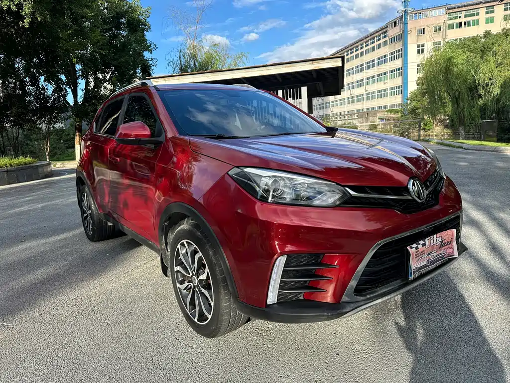 MG MG GS