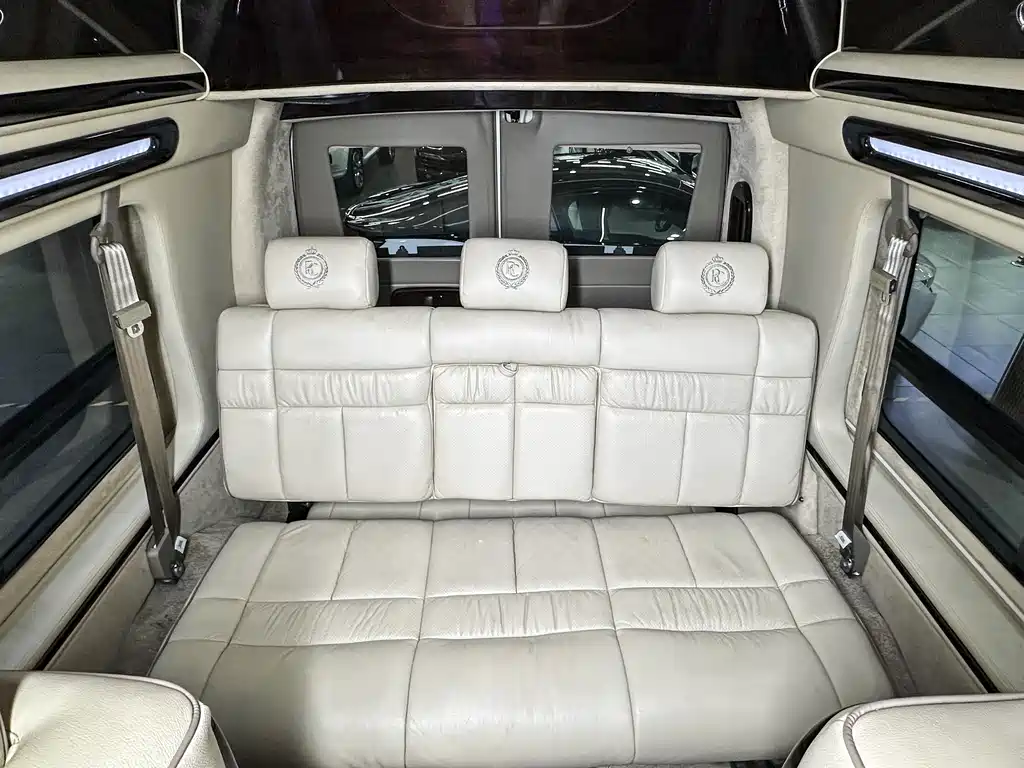 GMC Savana