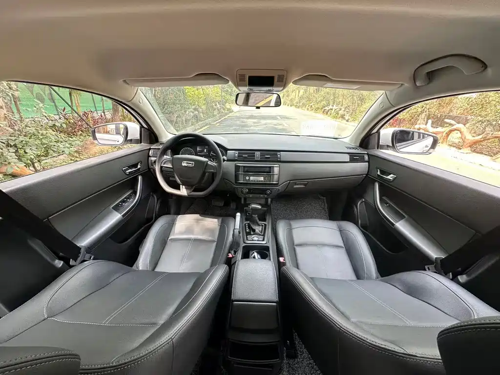 Qoros Qoros 3